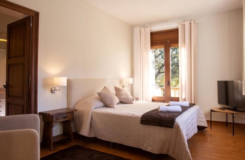 Viladrau House | Country Home 'Petit Castanyer' with Mountain View, Private Pool and Wi-Fi
