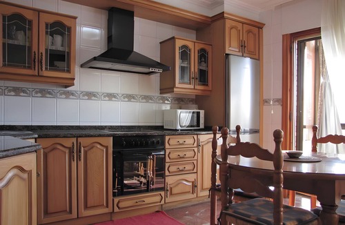Valtierra House | Country House 'La Parada' with Mountain View, Private Terrace and Wi-Fi