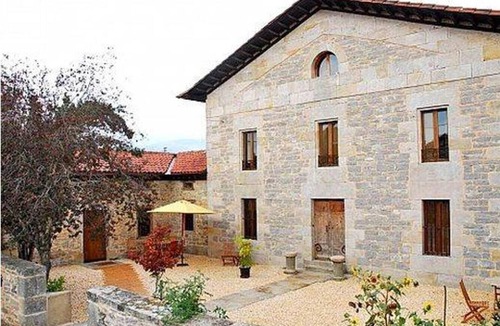 Narvaja House | Country House 'Principal' with Mountain View, Private Terrace and Wi-Fi