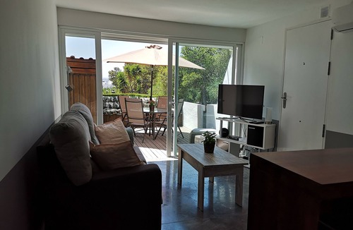Urbanizacion Puerto de Estepona Apartment | Cozy and modern, overlooking the Mediterranean Sea. Near the beach, harbor and center.