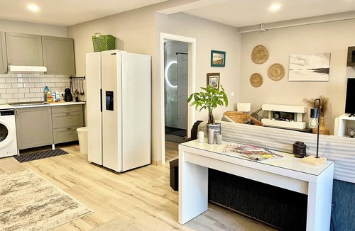 Figueras (Castropol) Apartment | D'Moda lodging. Bright apartment in the center of Ribadeo.
