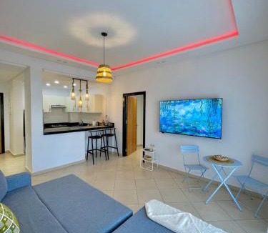 Asilah Beach Apartment | Dar Zêlis - Private garden, pools & beach access - Beralmar