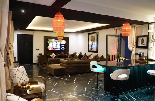 Semlalia Apartment | Design Art Gallery Apartment Marrakech swimming pool on the Roof