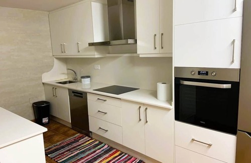 Naron House | Donato House