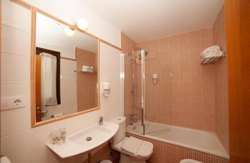 Cardes Hotel | Double or Twin Room.