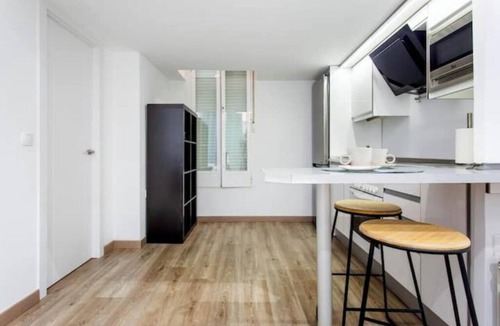 Embajadores Apartment | Duplex in La Latina—Perfect for friends and families 5