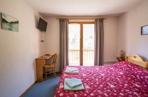 Nevache Hotel | Echaillon Hotel & Spa