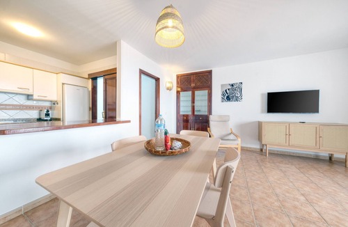 Arrieta Apartment | El Charcón A 10 meters to the beach LVH