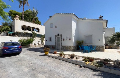 Fortuna House | El Oasis 🌴 Private Home | Winter Spa & Summer Pool | Near Leana Thermal Baths