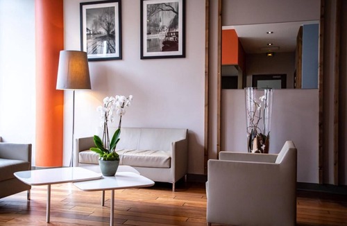 9th Arrondissement Hotel | Elegant Executive Suite Near Lyon’s Riverfront and City Attractions