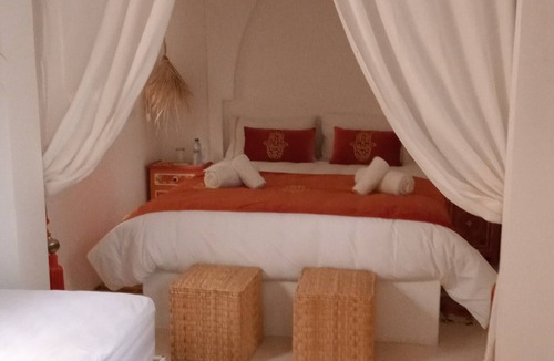 Bani Antar House | Entire Riad of 7 Suites (19pers) with breakfast included.