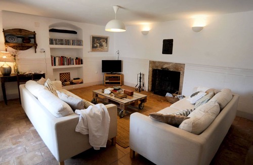 Herguijuela Cottage | Exceptional farm in Extremadura. Rural house with private pool and own vineyard