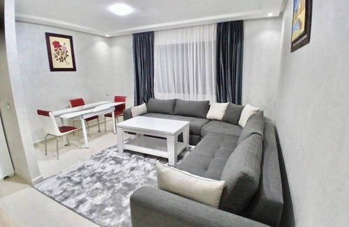 Talborjt Apartment | F4 luxury & family, New & Quiet, beach 10 min