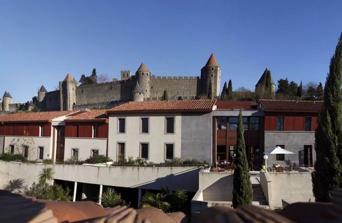 Carcassonne Hotel | French Basilica Stay | 1.0 mi to Saint-Nazaire | Gothic Architecture Discovery