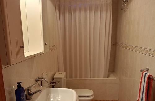 Mirambel House | Holiday Home 'Casa Milagros' with Shared Terrace, Balcony and Wi-Fi