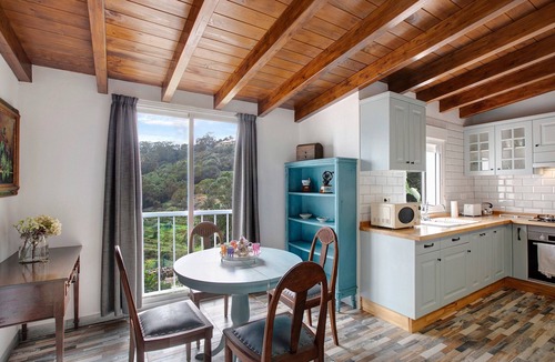 Tegueste House | Holiday Home "La Bodega de Julián" with Mountain Views, Private Pool and Wi-Fi