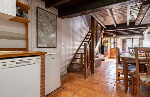 Onis House | Holiday Home 'La Terraza De Onís' with Mountain View, Private Terrace and Wi-Fi
