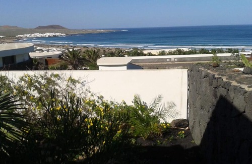 Urbanizacion Famara House | Holiday house Urbanización Famara for 1 - 4 persons with 1 bedroom - Holiday house