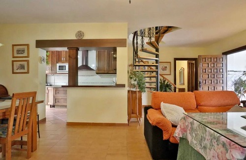 Las Jaras Villa | Homerez - Villa in Córdoba