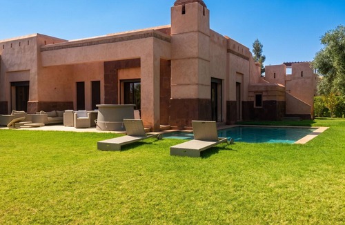 Zaouia Sidi Abdallah Ben Sassi Villa | Homerez - Villa in Marrakech.