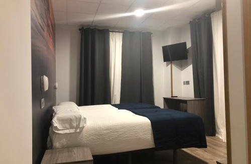 Santona Hotel | Hostel El Paloma
