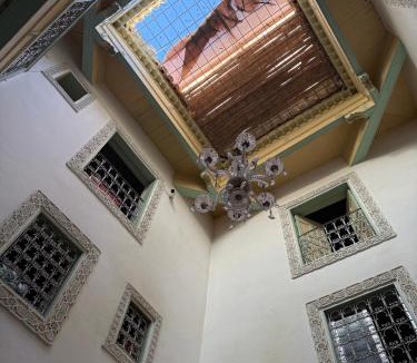 Fes El Bali Bed & Breakfast | Hostel Rcif