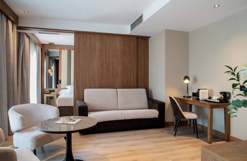 Centro - Sagrario Hotel | Hotel Granada Center