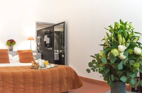 Avignon City Centre Hotel | Hotel Le Cloitre St Louis