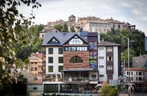 Ainsa-Sobrarbe Hotel | Hotel Sanchez
