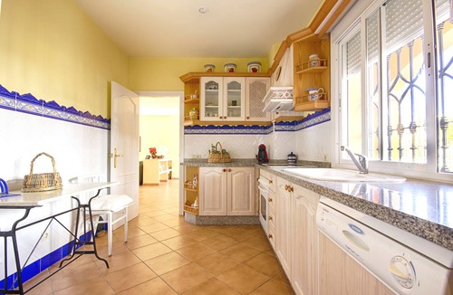 Alcaucin Hotel | Hotel Sierra Tejeda