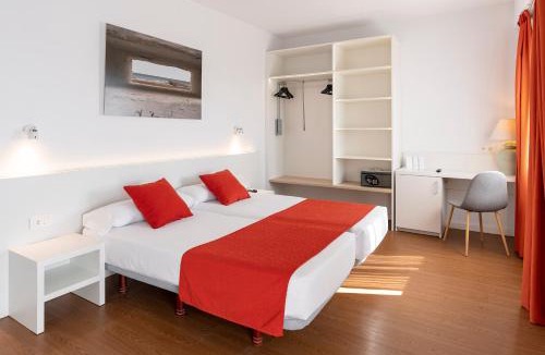 Benicassim Hotel | Intelier Orange