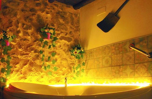 Cabezuela del Valle Apartment | Jerte Valley Hydromassage Apartment