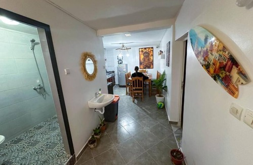Agadir Hotel | Jurassic Surf House Anza