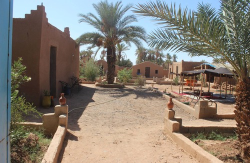 M'Hamid El Ghizlane RV Rental | Kasbah Desert Camp