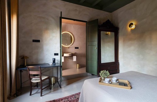 Canet de Mar Hotel | King Room Garden View - Room 2