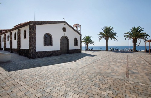 Pajara Apartment | La Lajita Beach House Apartment: Sea View, Private Terrace & Wi-Fi