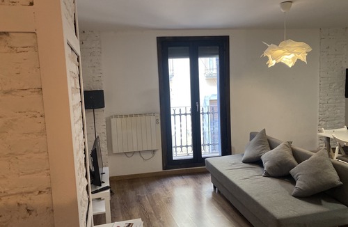 Barbastro Apartment | Latre Somontano House