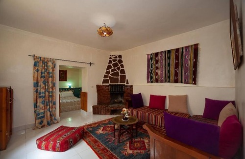 Tnine Ourika Hostel | Le maquis