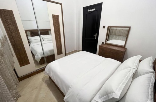 Miramar Apartment | Le Playa Studio