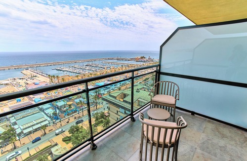 Fuengirola City Centre Hotel | Leonardo Hotel Fuengirola Costa del Sol