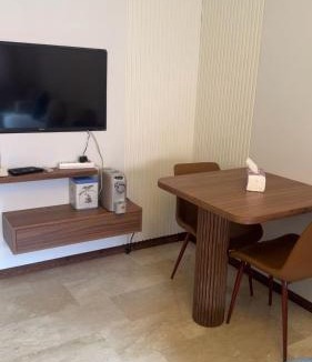 El Hara Apartment | Location Centrale - Heated 1BR - Parking - Netflix