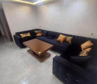 Hay Al Matar Apartment | Lope De Vega