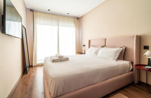 Gauthier Apartment | Luxoria 17 Gauthier - Balcony & Private Parking