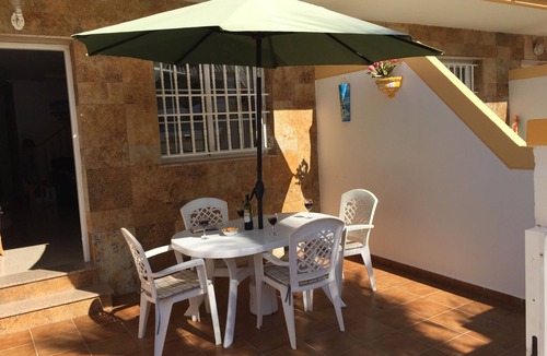 Los Alcazares Villa | Luxuriously Equipped Villa with Large Pool. 5 mins from Lovely Fine Sandy Beach