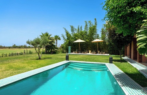 El Makina House | Luxury 7-Bedroom Villa with Pool & Golf Course View – Marrakech