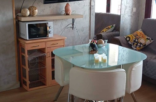 Villanueva Del Rio Segura Condo | Luxury penthouse with swimming pool, jacuzzi and gym near the spa of archena