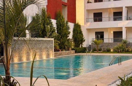 Martil Apartment | Luxury stay apartment beach-pool-balcony
