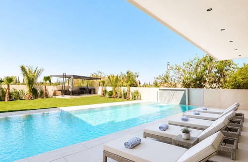 Agdal Villa | Luxury villa Zakarya heated pool fitness jacuzzi