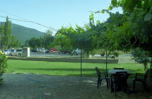 Biescas Apartment | Maribel Tourist Apartment for 5 people