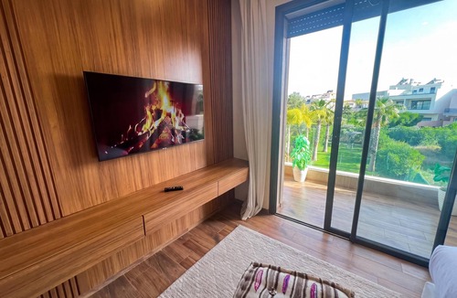 El Makina House | Marrakech-style villa with pool, hammam, and sauna